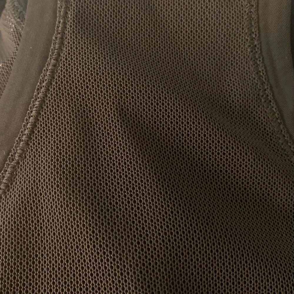 SZ 4 Lululemon Black Racerback Tank - Picture 3 of 5